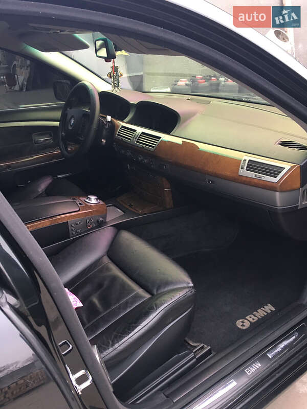 Седан BMW 7 Series 2003 в Овідіополі