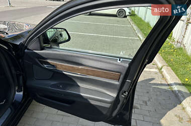 Седан BMW 7 Series 2011 в Луцке