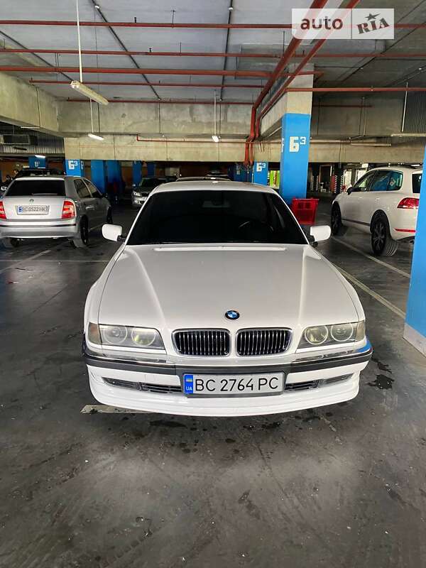 Седан BMW 7 Series 1995 в Львове