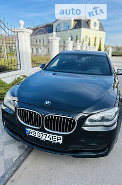 Седан BMW 7 Series 2013 в Виннице