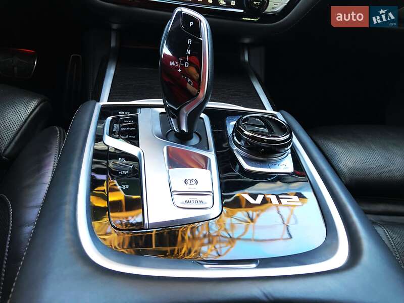 Седан BMW 7 Series 2018 в Харкові