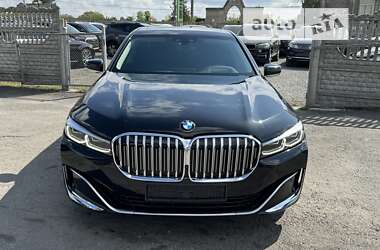 Седан BMW 7 Series 2019 в Тернополе