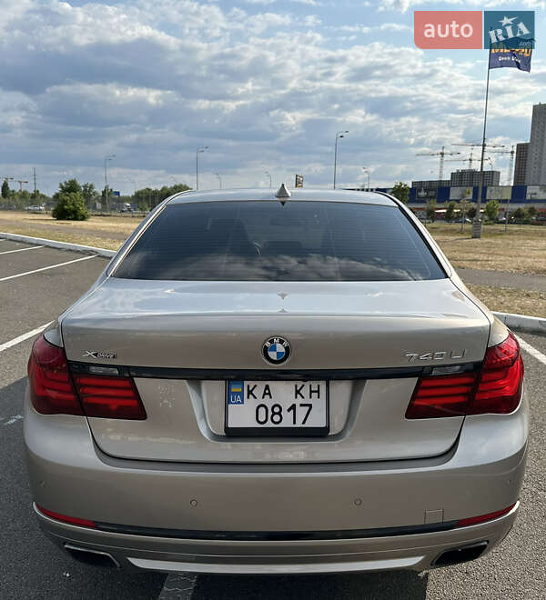 Седан BMW 7 Series 2012 в Києві