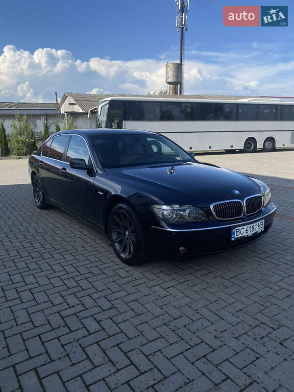 Седан BMW 7 Series 2006 в Львові