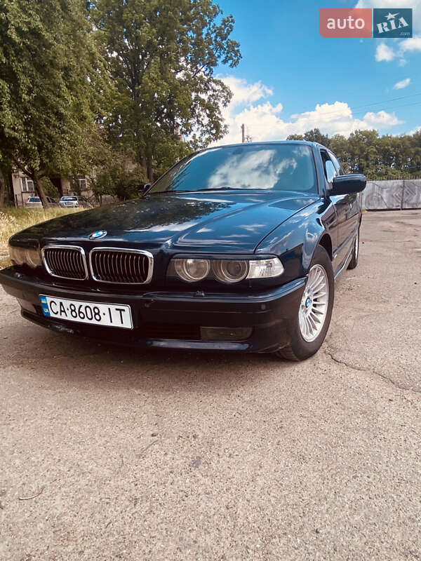 BMW 7 Series 2000