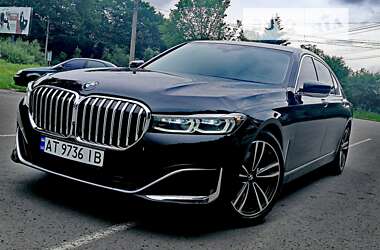 Седан BMW 7 Series 2020 в Ивано-Франковске