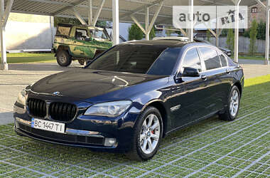 Седан BMW 7 Series 2011 в Львові