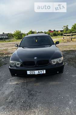 Седан BMW 7 Series 2004 в Рокитному