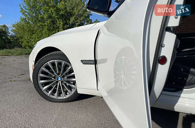 Седан BMW 7 Series 2011 в 