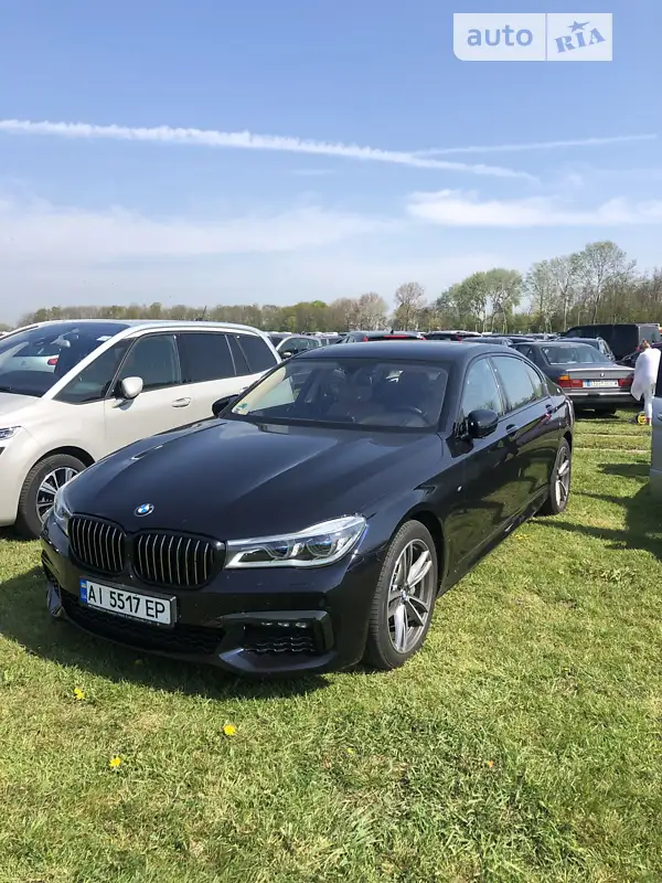 Седан BMW 7 Series 2016 в 