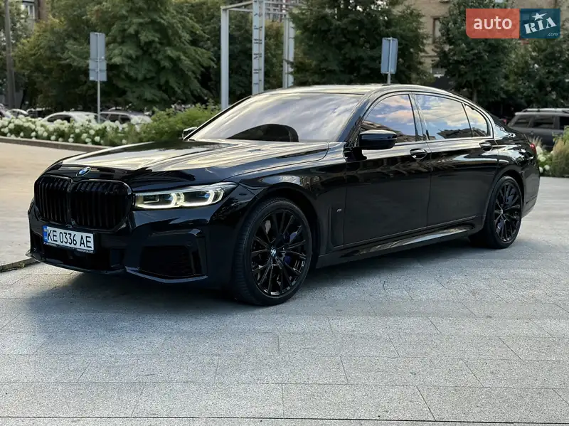 Седан BMW 7 Series 2021 в 
