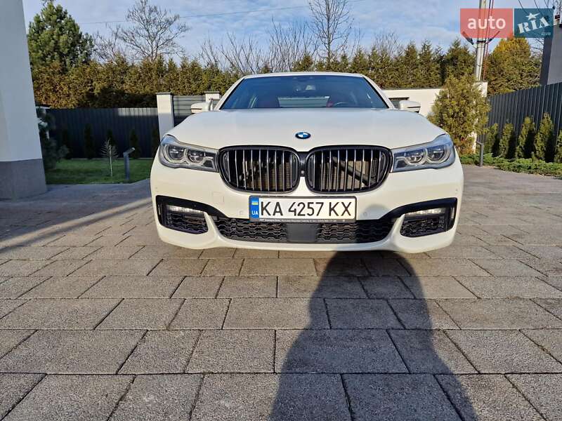 Седан BMW 7 Series 2017 в Киеве фото 3 Седан BMW 7 Series 2017 в Киеве
