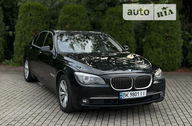 Седан BMW 7 Series 2009 в Львове