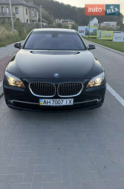 Седан BMW 7 Series 2009 в Львове