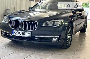 Седан BMW 7 Series 2013 в Рівному