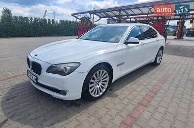 Седан BMW 7 Series 2010 в Луцке