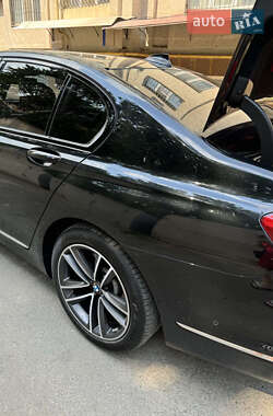 Седан BMW 7 Series 2018 в 