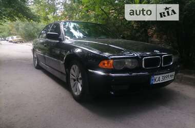 Седан BMW 7 Series 2000 в Белой Церкви