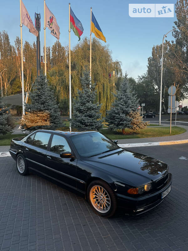 Седан BMW 7 Series 1999 в Одессе