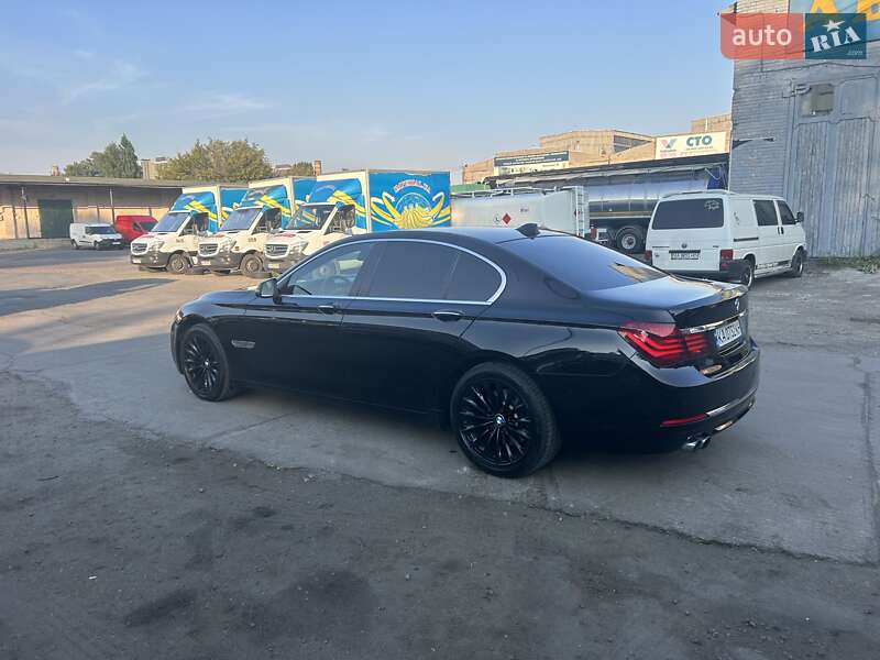 Седан BMW 7 Series 2013 в Киеве
