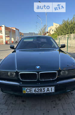 Седан BMW 7 Series 1994 в Черновцах