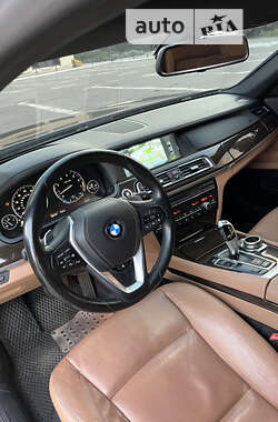 Седан BMW 7 Series 2010 в Одессе