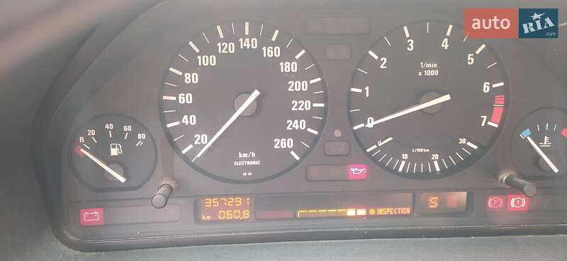 Седан BMW 7 Series 1989 в Фастові