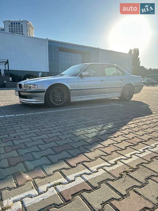 Седан BMW 7 Series 1999 в Одессе