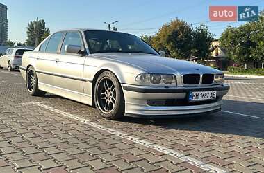 Седан BMW 7 Series 1999 в Одессе