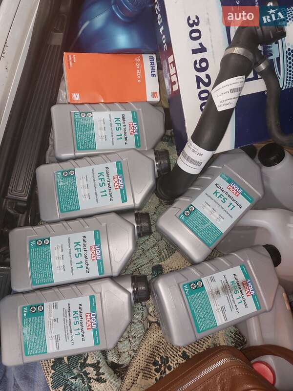 Седан BMW 7 Series 1999 в Одессе