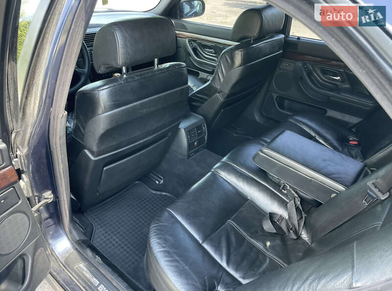 Седан BMW 7 Series 2001 в Тернополі фото 5 Седан BMW 7 Series 2001 в Тернополі