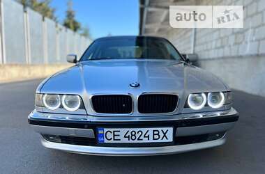 Седан BMW 7 Series 2000 в Чернівцях