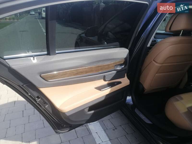 Седан BMW 7 Series 2013 в Львове фото 17 Седан BMW 7 Series 2013 в Львове