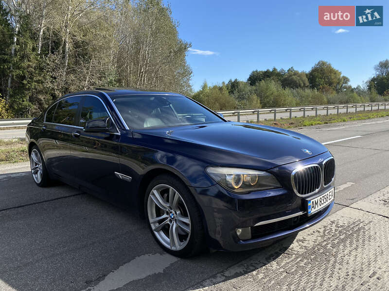 Седан BMW 7 Series 2010 в Житомире