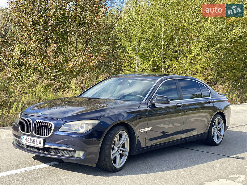 Седан BMW 7 Series 2010 в Житомире