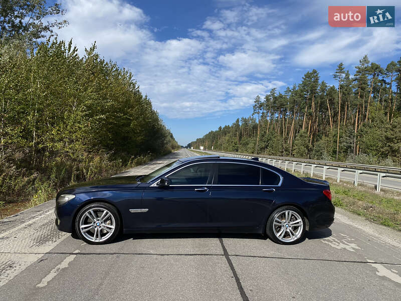 Седан BMW 7 Series 2010 в Житомире