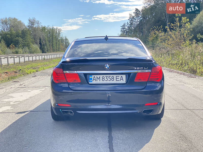 Седан BMW 7 Series 2010 в Житомире