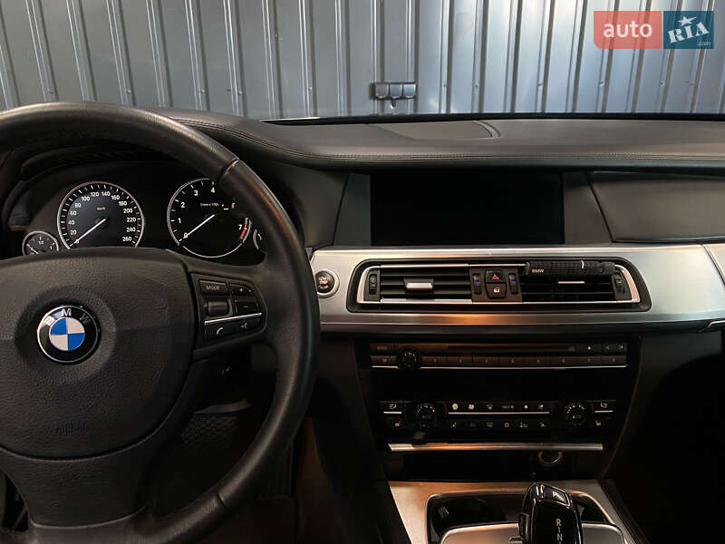 Седан BMW 7 Series 2010 в Житомире