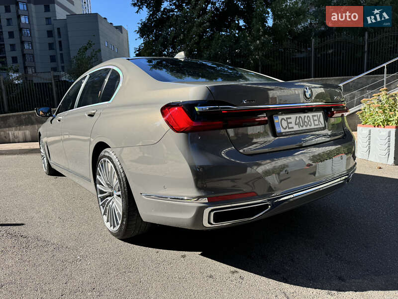 Седан BMW 7 Series 2019 в Чернівцях