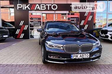 Седан BMW 7 Series 2016 в Львове