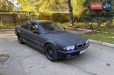 Седан BMW 7 Series 2000 в Могилів-Подільському