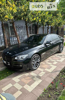 Седан BMW 7 Series 2010 в Николаеве