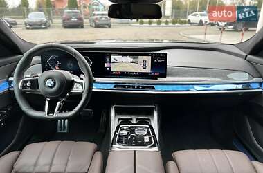 Седан BMW 7 Series 2024 в Полтаве