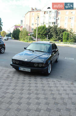 Седан BMW 7 Series 1988 в Полтаві