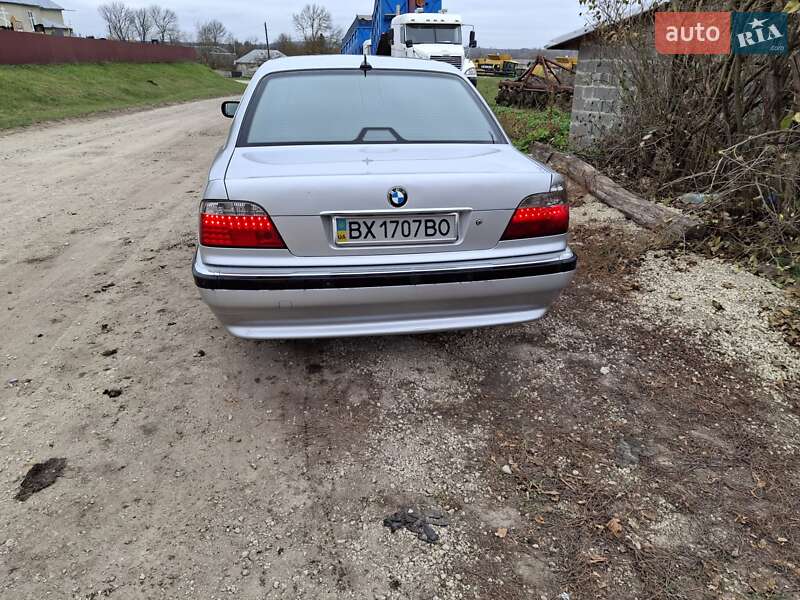 Седан BMW 7 Series 2001 в Хмельницькому