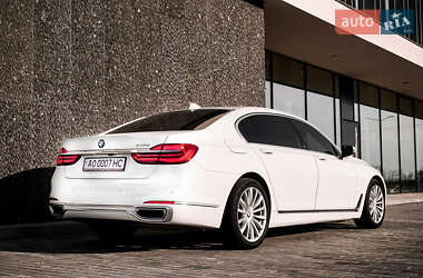 Седан BMW 7 Series 2016 в 