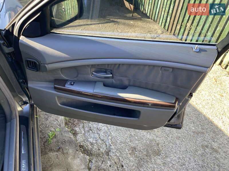 Седан BMW 7 Series 2002 в Немирові