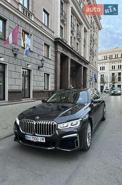 Седан BMW 7 Series 2017 в Львове