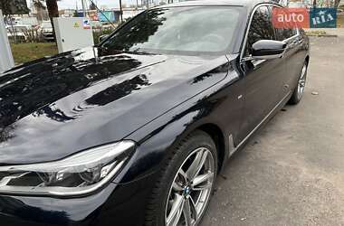 Седан BMW 7 Series 2017 в Виннице