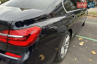 Седан BMW 7 Series 2017 в Виннице